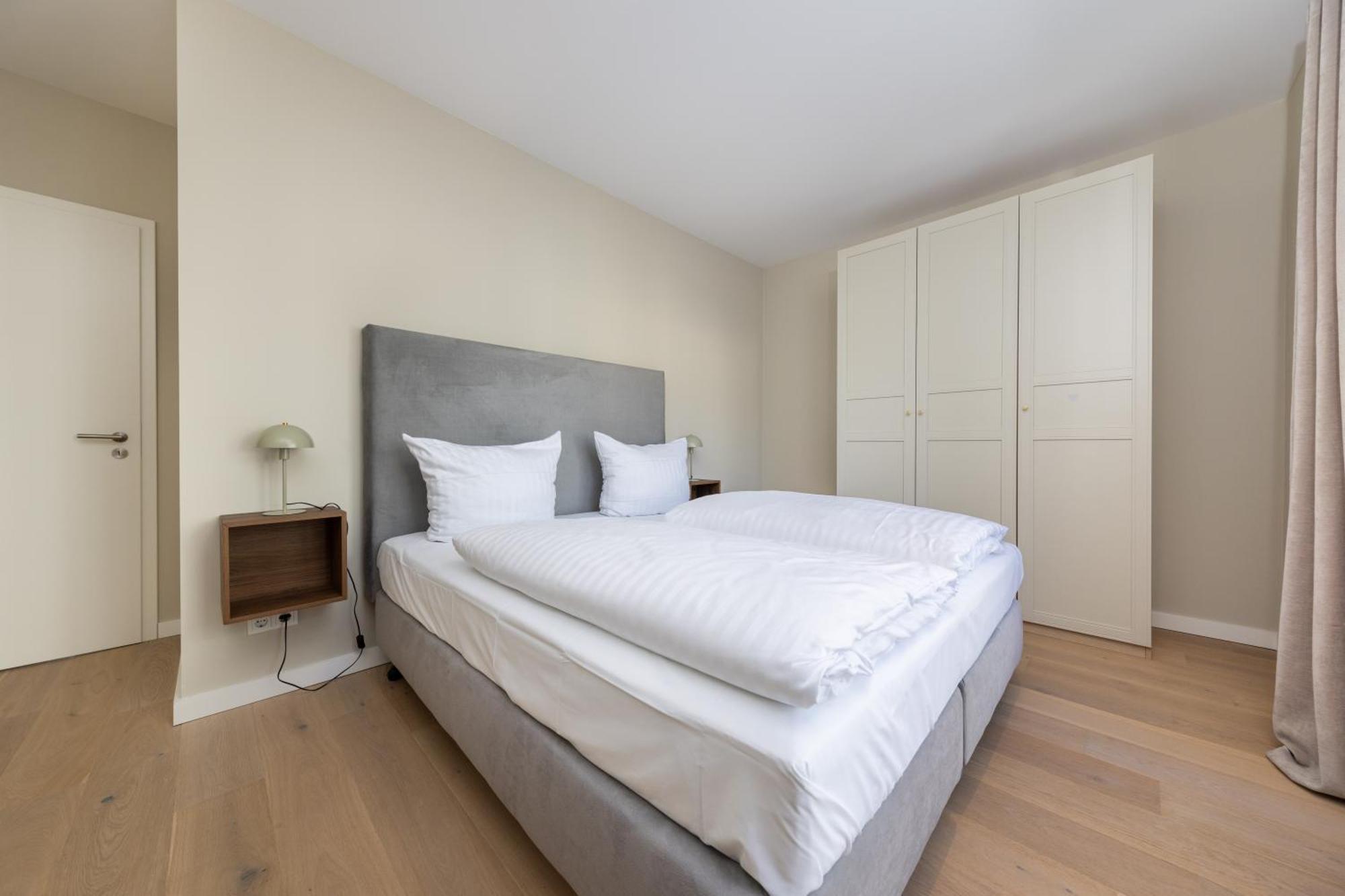 Ferienwohnung Strom Acht - Modern Frisch Inkl Stellplatz, Balkon - 200M Zum Alten Strom ロストック エクステリア 写真